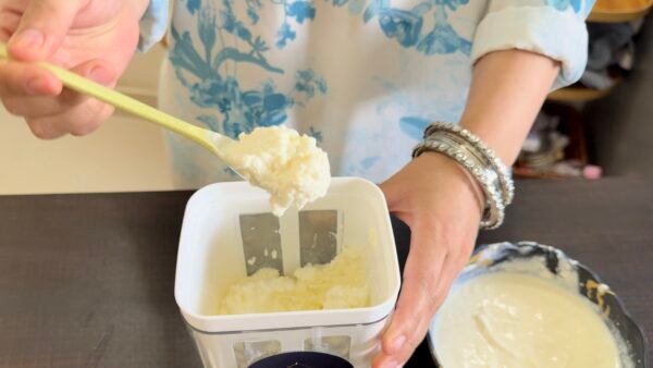 Multifunctional Yogurt Filter with Fine Mesh Strainer - Image 2